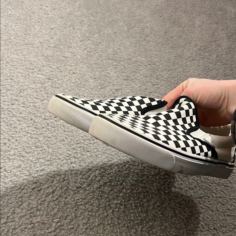 VansRun Checkered Slip-On Shoes - Black and White - not the real brand - Picture 6 of 6